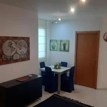 Casetta Emma, Trilocale Elmas, Areoporto Elegante Silenzioso Daire