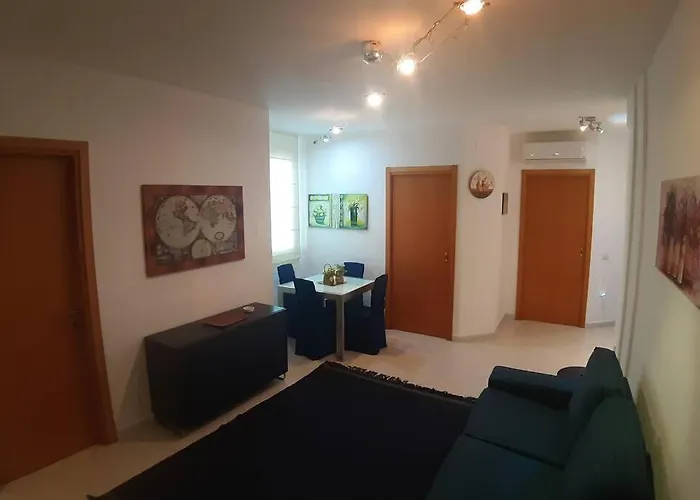 Casetta Emma, Trilocale Elmas, Areoporto Elegante Silenzioso * Elmas